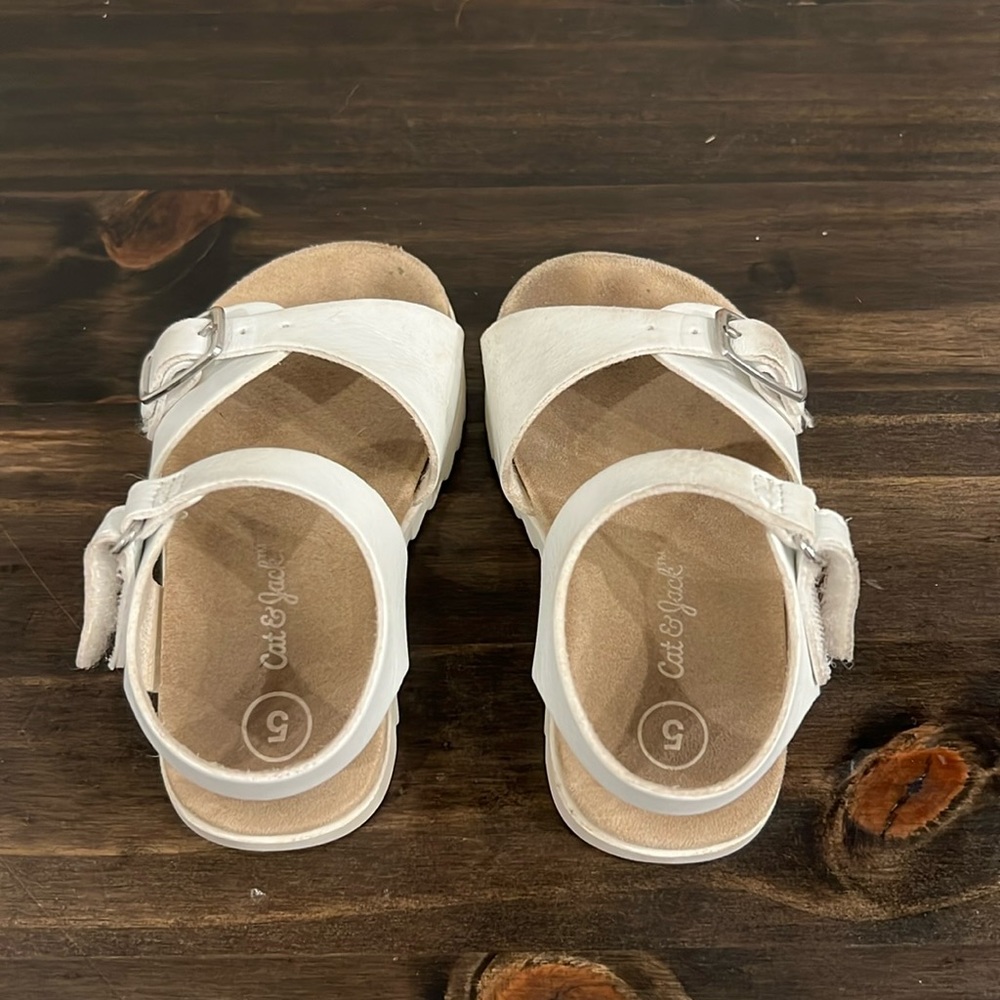 White Cat & Jack sandals